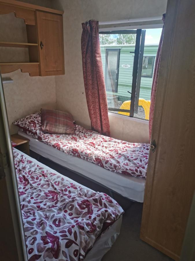 Lochlands Caravan Park X Villa Forfar Exterior photo