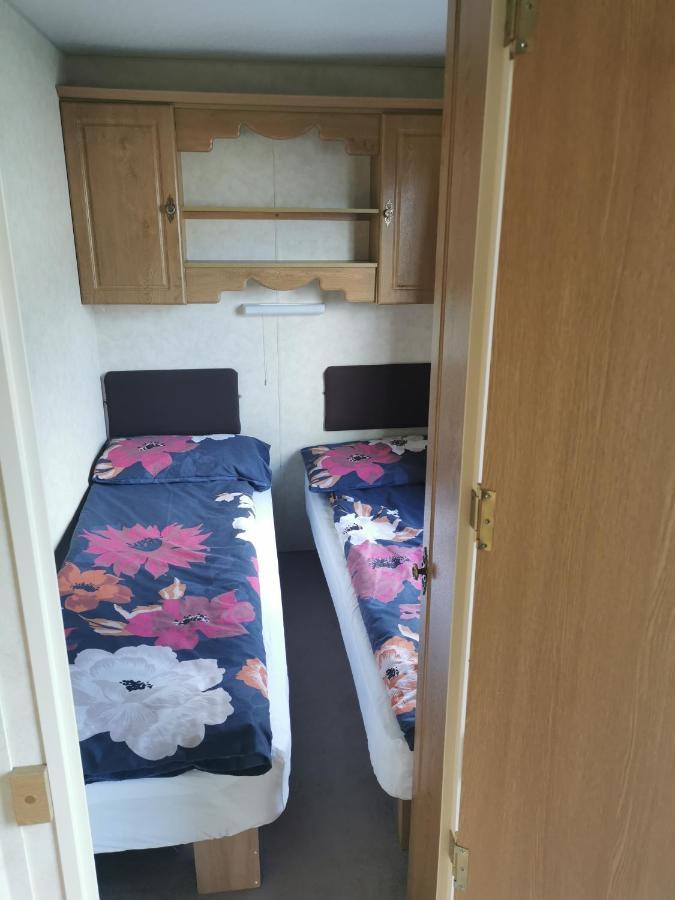 Lochlands Caravan Park X Villa Forfar Exterior photo
