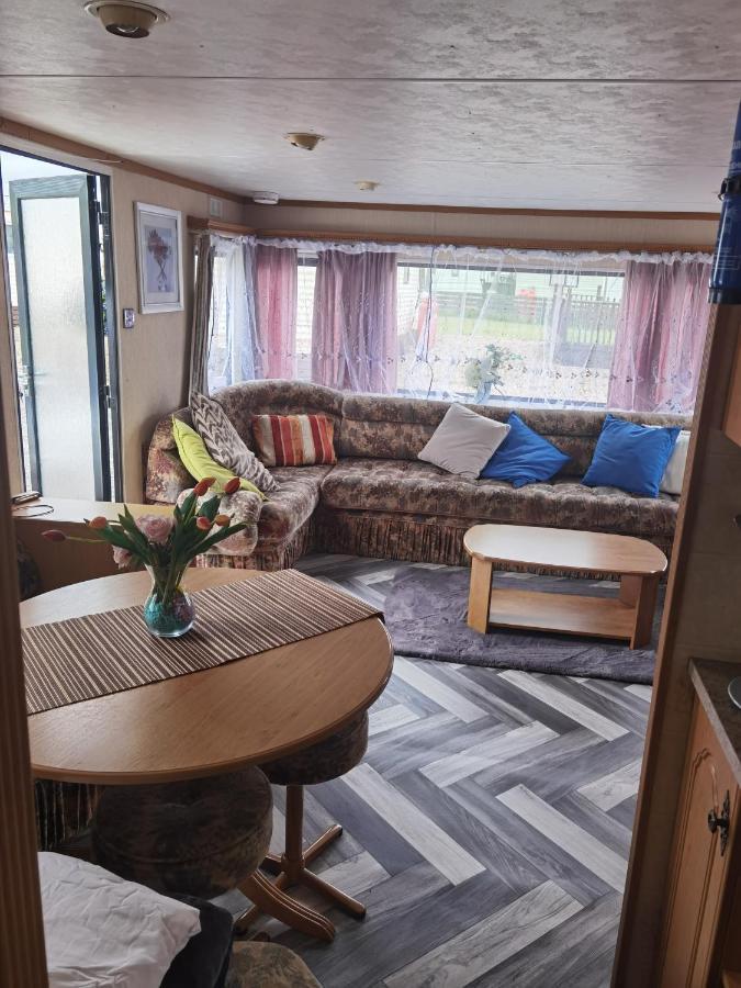 Lochlands Caravan Park X Villa Forfar Exterior photo